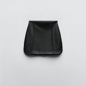 Zara topstitch faux leather skirt